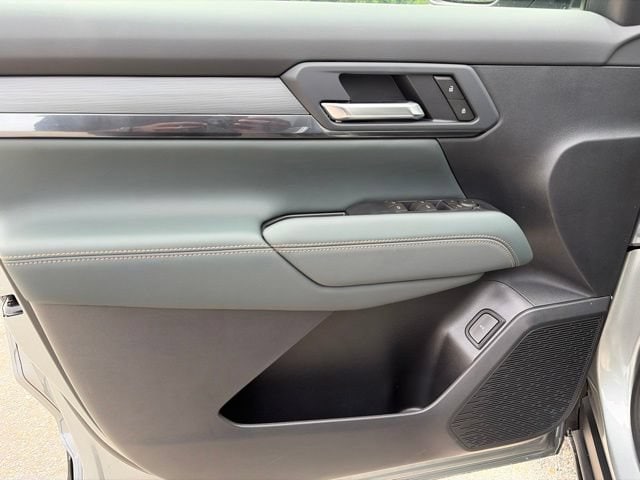 2026 GMC Terrain AT4 - Photo 11