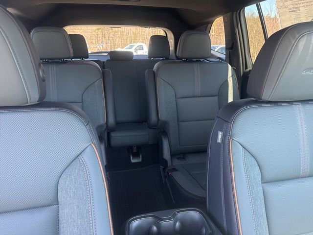 2026 GMC Acadia AT4 - Photo 40