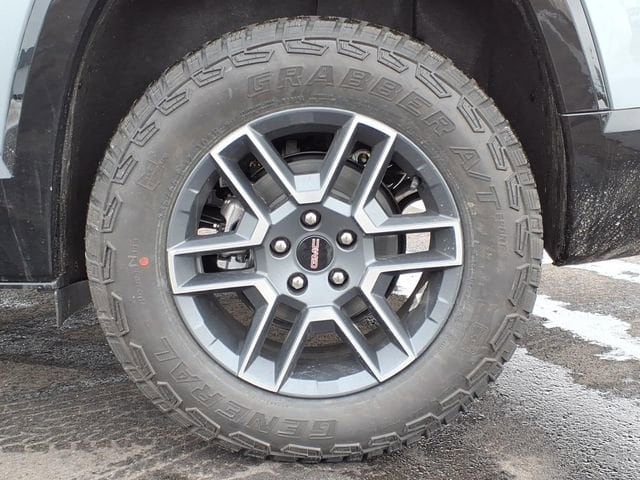 2026 GMC Terrain AT4 - Photo 6