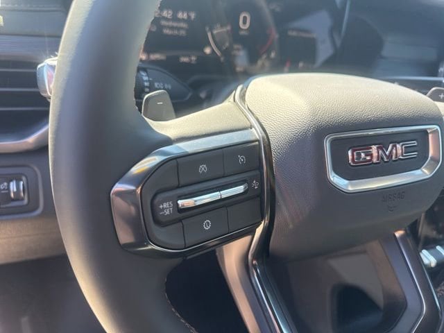 2026 GMC Acadia AT4 - Photo 14