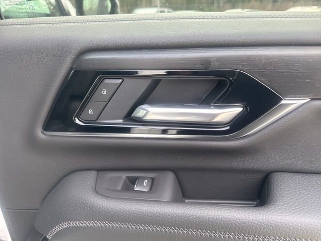 2026 GMC Yukon XL Denali - Photo 36