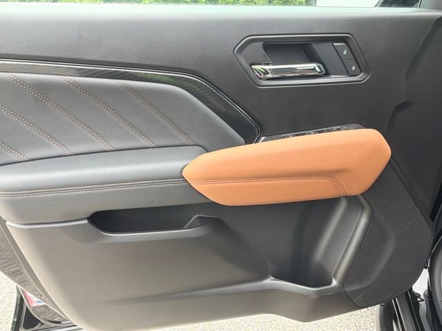 2026 GMC Canyon AT4 - Photo 8