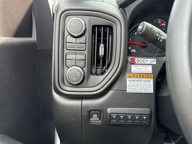 2025 GMC Sierra 3500HD Pro - Photo 17