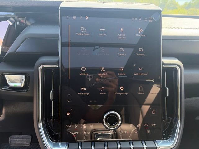 2026 GMC Yukon XL Denali - Photo 20