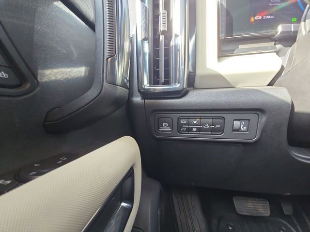 2026 GMC HUMMER EV 2X - Photo 18