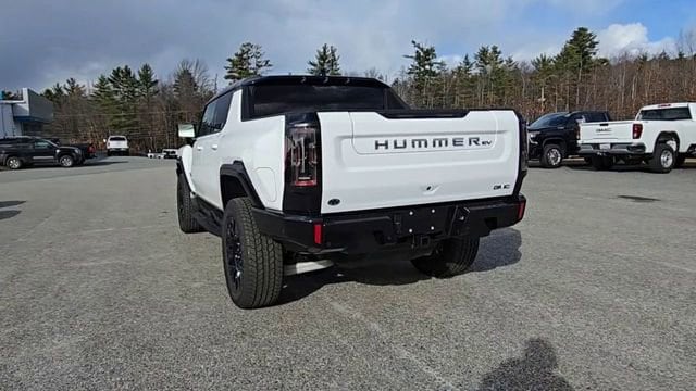 2026 GMC HUMMER EV 2X - Photo 7