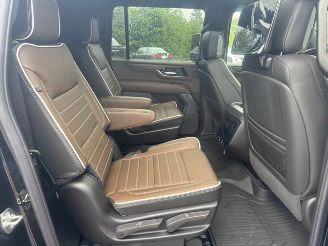 2026 GMC Yukon XL Denali Ultimate - Photo 32