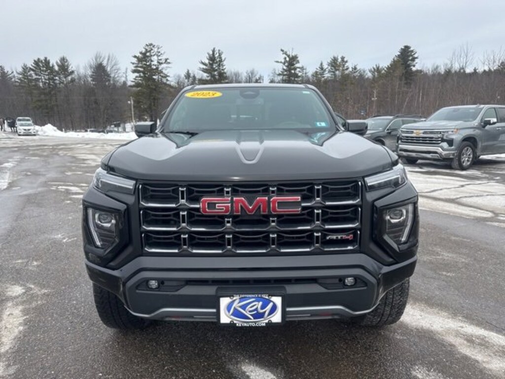 Used 2023 GMC Canyon AT4 Truck