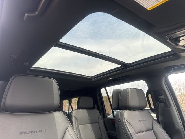 2026 GMC Yukon XL Denali - Photo 46