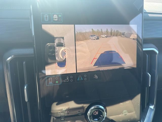 2026 GMC Acadia AT4 - Photo 21