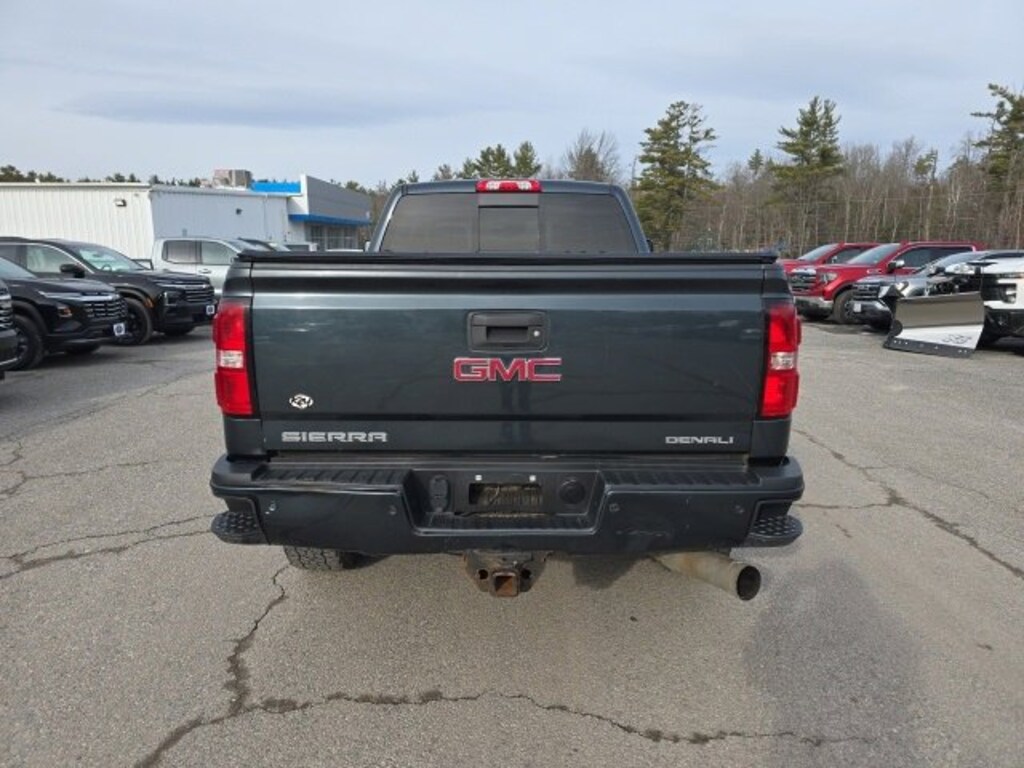Used 2017 GMC Sierra 3500 HD Denali Truck