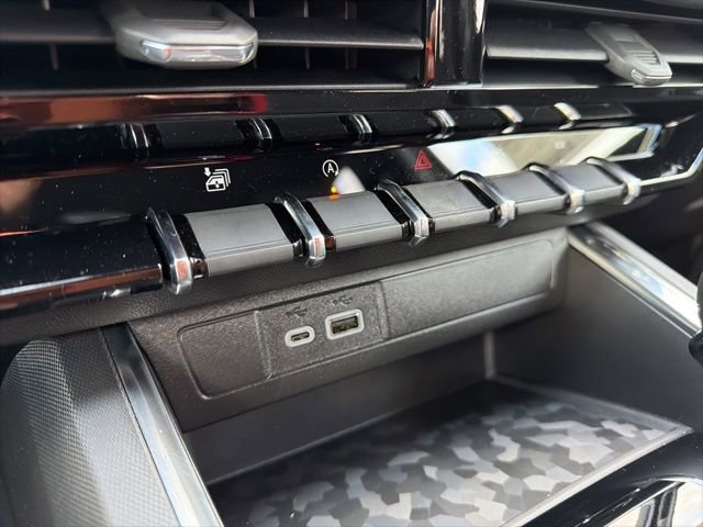 2026 GMC Canyon Elevation - Photo 22