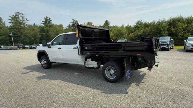 2025 GMC Sierra 3500HD Pro - Photo 6