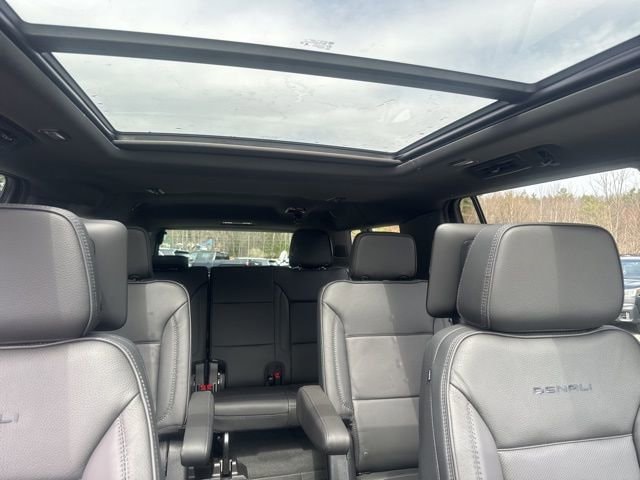 2026 GMC Yukon XL Denali - Photo 45