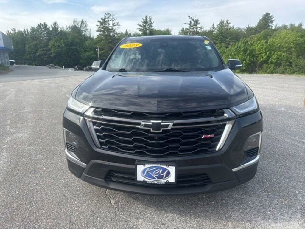 Used 2023 Chevrolet Traverse RS SUV