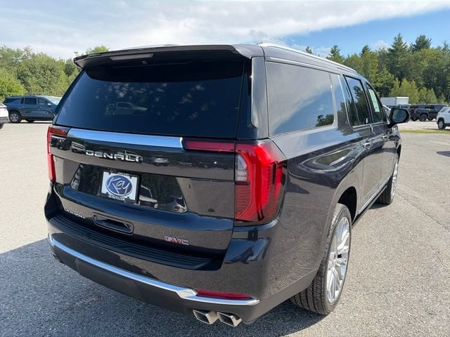 2026 GMC Yukon XL Denali - Photo 7