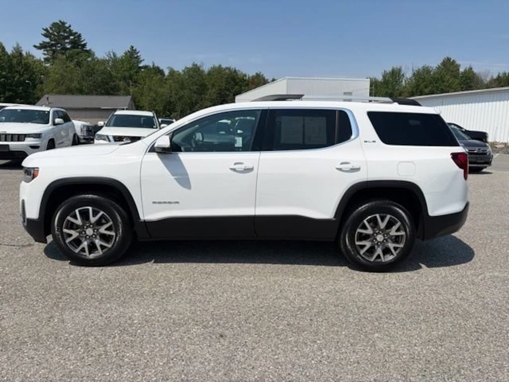 Used 2023 GMC Acadia SLE SUV