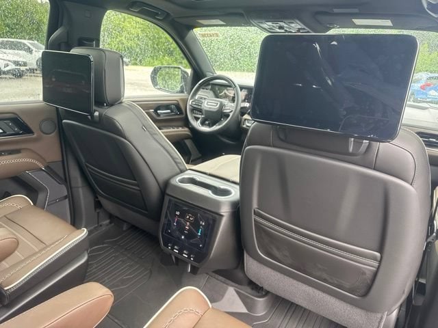 2026 GMC Yukon XL Denali Ultimate - Photo 33