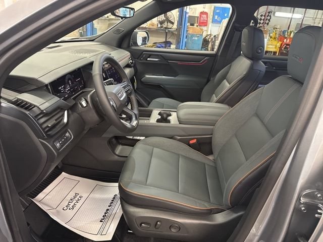 2026 GMC Acadia AT4 - Photo 11