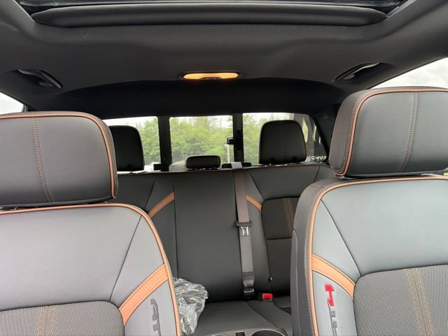 2026 GMC Canyon AT4 - Photo 36