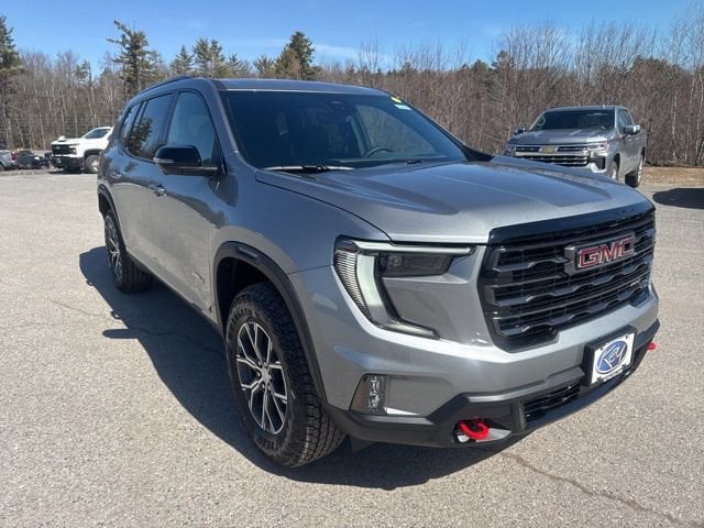 2026 GMC Acadia AT4 - Photo 8