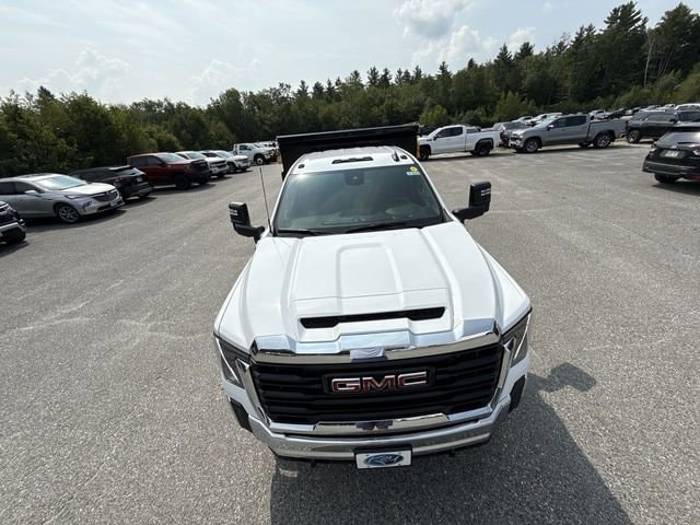 2025 GMC Sierra 3500HD Pro - Photo 19