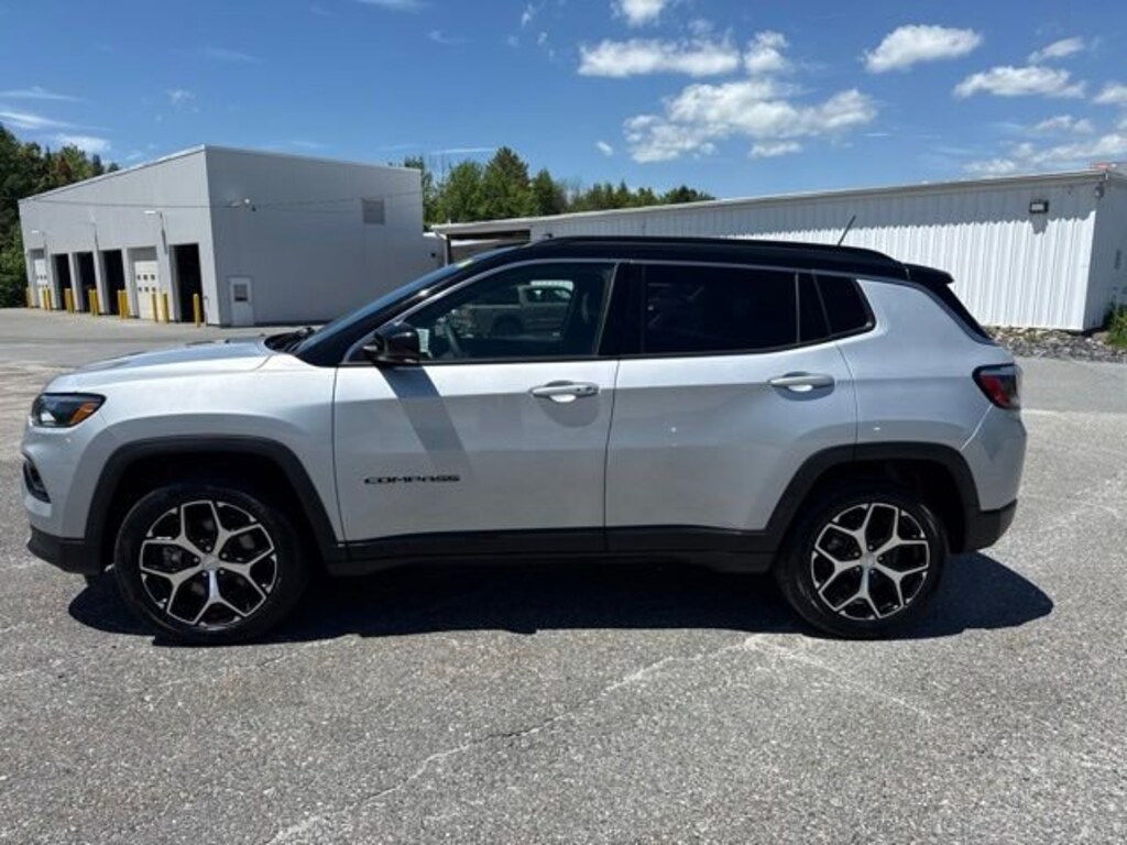 Used 2024 Jeep Compass Limited