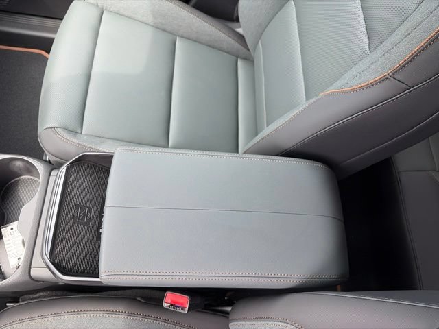 2026 GMC Terrain AT4 - Photo 24