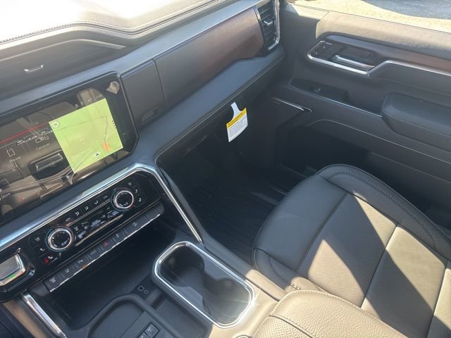 2026 GMC Sierra 2500HD Denali - Photo 11