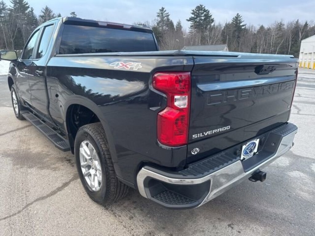 Used 2024 Chevrolet Silverado 1500 LT Truck