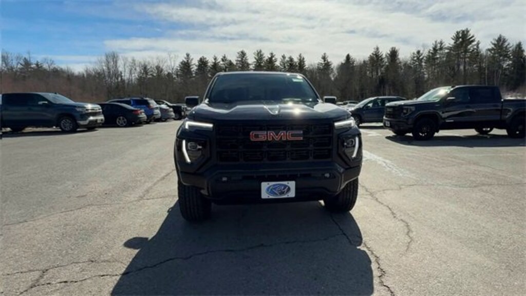 New 2025 GMC Canyon Elevation Truck