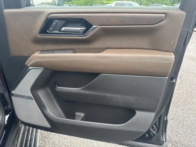 2026 GMC Yukon XL Denali Ultimate - Photo 36