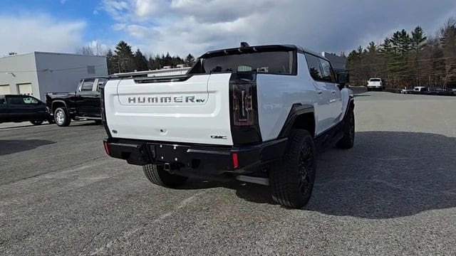 2026 GMC HUMMER EV 2X - Photo 8