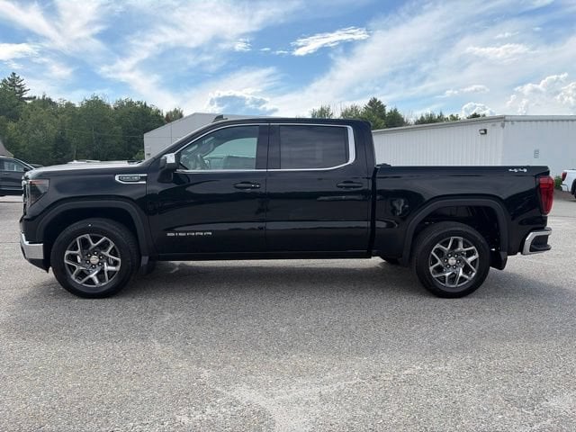 2026 GMC Sierra 1500 SLE - Photo 3