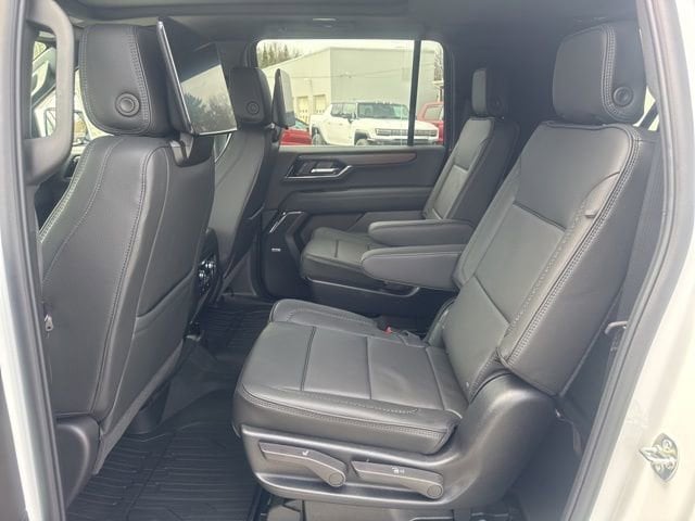 2026 GMC Yukon XL Denali - Photo 30