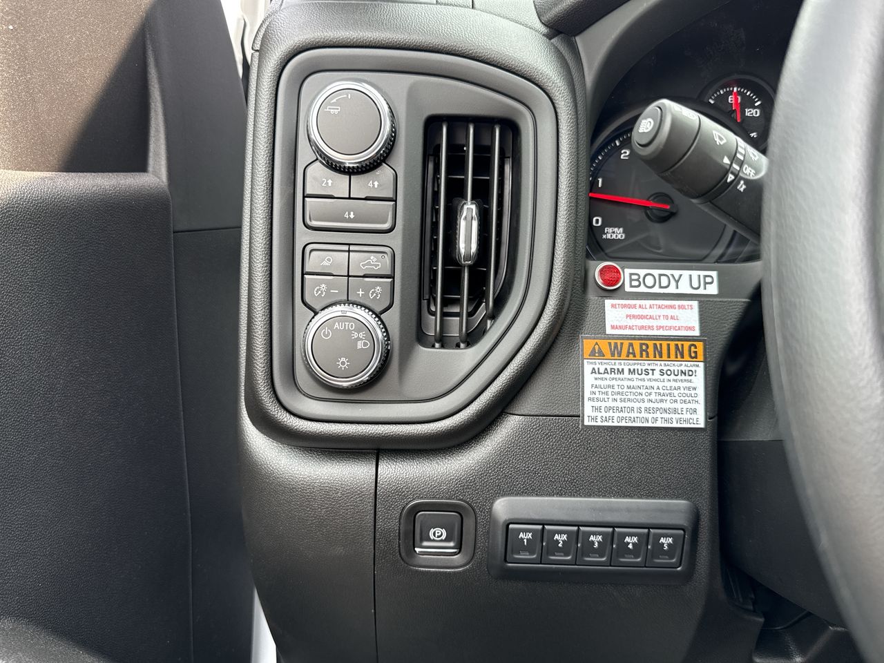 2025 GMC Sierra 3500HD Pro - Photo 50