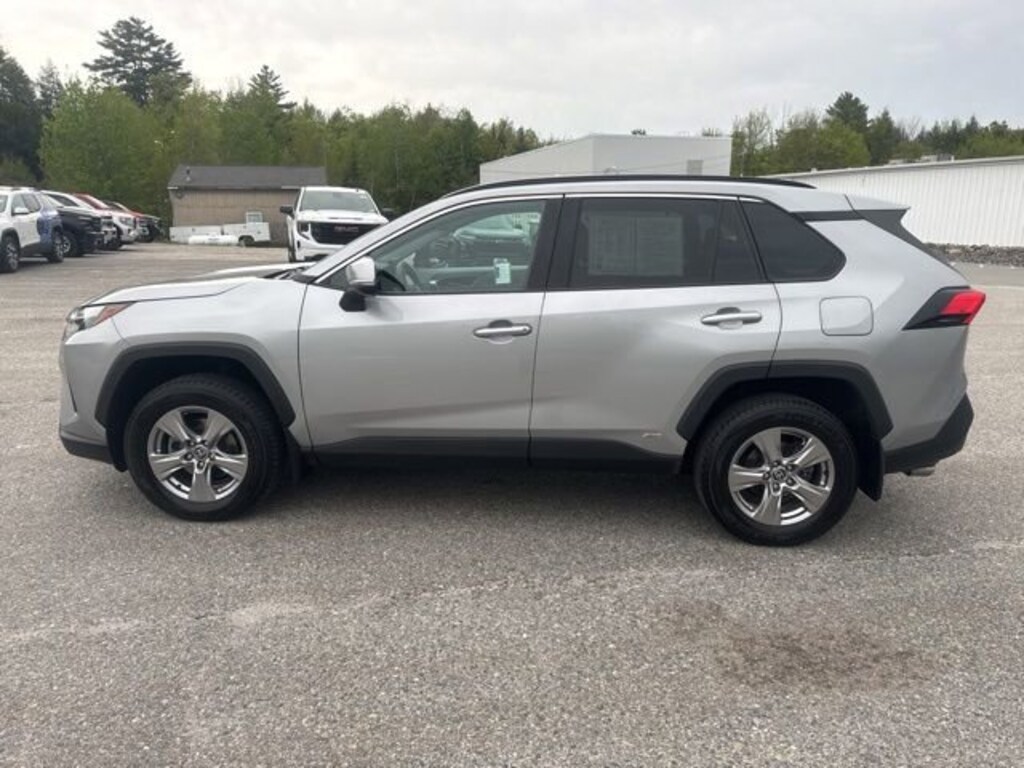 Used 2022 Toyota RAV4 Hybrid XLE SUV