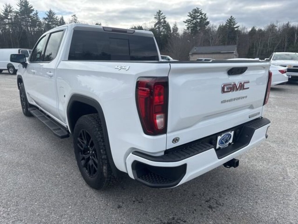 Used 2025 GMC