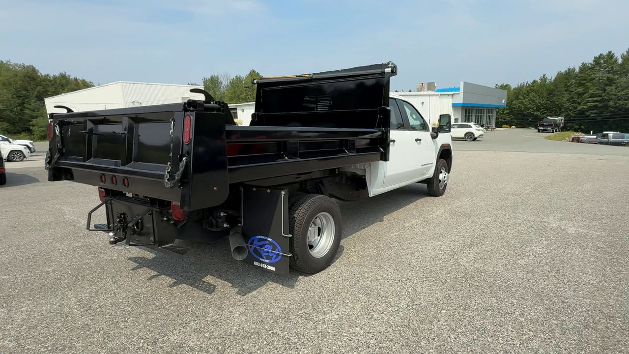 2025 GMC Sierra 3500HD Pro - Photo 41
