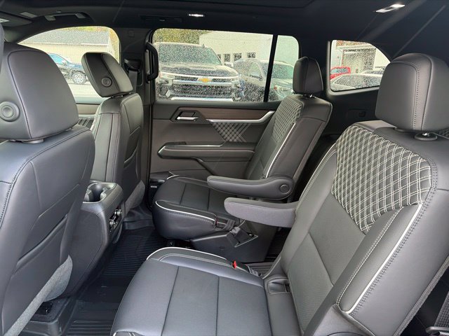 2027 GMC Acadia Denali - Photo 27
