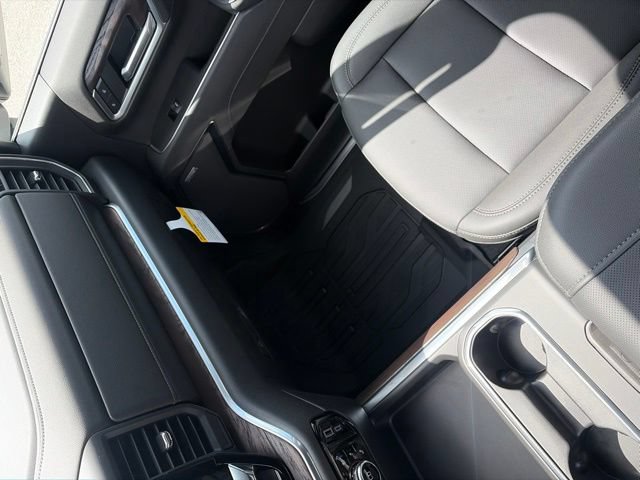 2026 GMC Sierra 2500HD SLT - Photo 14