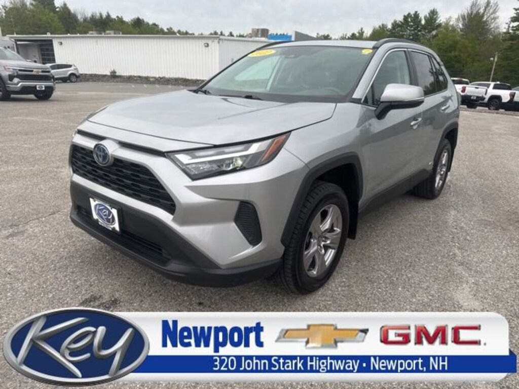 Used 2022 Toyota RAV4 Hybrid XLE SUV