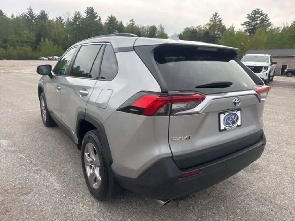 Used 2022 Toyota RAV4 Hybrid XLE SUV