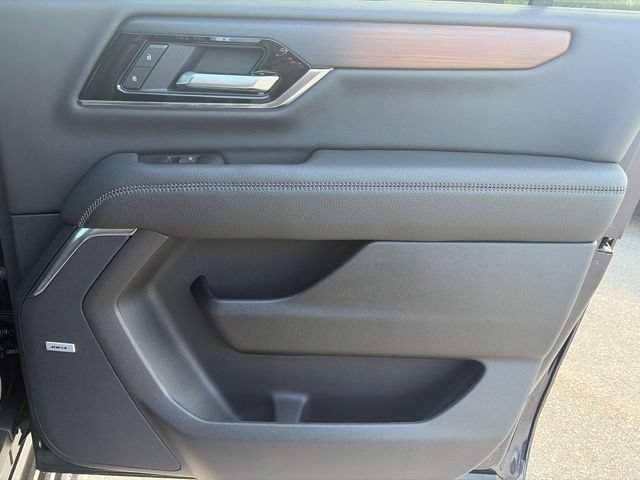 2026 GMC Yukon XL Denali - Photo 30