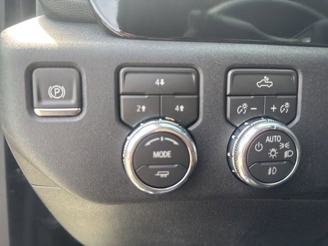 2026 GMC Sierra 2500HD SLE - Photo 17