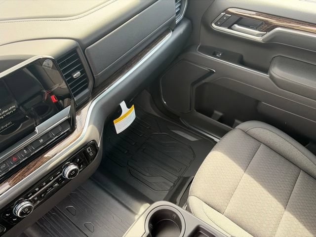 2026 GMC Sierra 1500 SLE - Photo 14