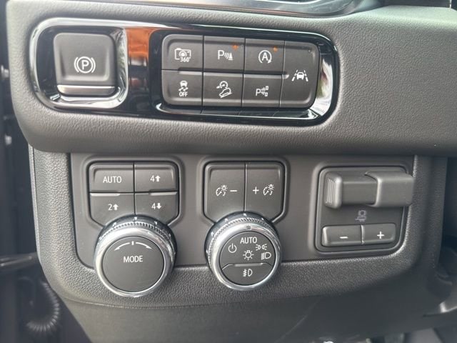 2026 GMC Yukon Elevation - Photo 20