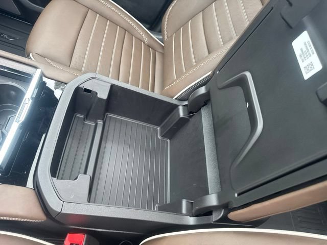 2026 GMC Yukon XL Denali Ultimate - Photo 20