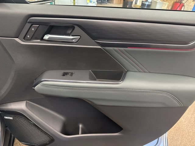 2026 GMC Acadia AT4 - Photo 27
