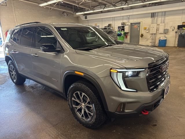2026 GMC Acadia AT4 - Photo 8
